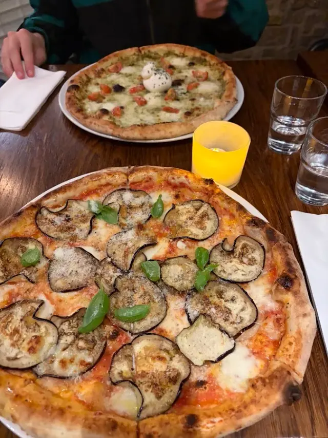 BookNoFees: Εστιατόριο – Ghost Pizza – Oslo – Ghost Pizza, φωτογραφία 2