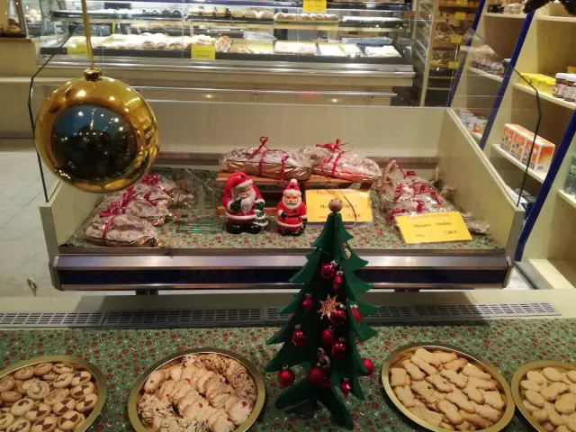 BookNoFees: Εστιατόριο – Bäckerei Langhammer – Selm – Αρτοποιείο Langhammer, φωτογραφία 2