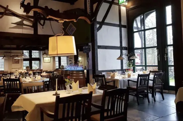 BookNoFees: Εστιατόριο – Hotel-Restaurant Hof Hueck – Bad Sassendorf – Ξενοδοχείο-Εστιατόριο Hof Hueck, φωτογραφία 2