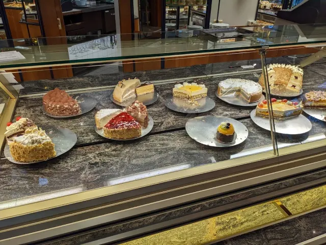 BookNoFees: Εστιατόριο – Café Hemmer Conditorei Confiserie – Werl – Café Hemmer Ζαχαροπλαστείο & Κουλουράδικο, φωτογραφία 3
