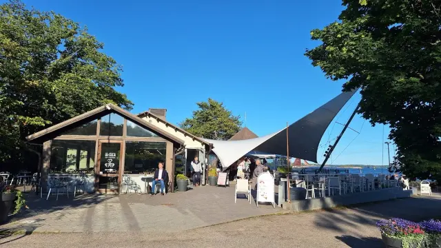 BookNoFees: Καφετέρια – Cafe Ursula – Helsinki – Cafe Ursula, φωτογραφία 2