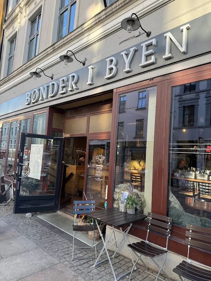 BookNoFees: Εστιατόριο – Bønder i byen – Oslo – Αγρότες στην πόλη, φωτογραφία 1