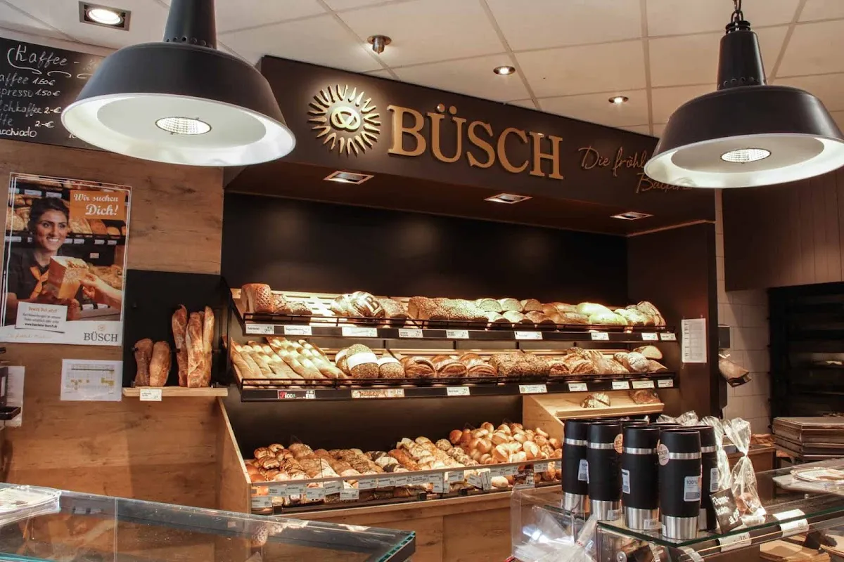 BookNoFees: Εστιατόριο – Bäckerei Büsch – Nachrodt-Wiblingwerde – Αρτοποιείο Büsch, φωτογραφία 1