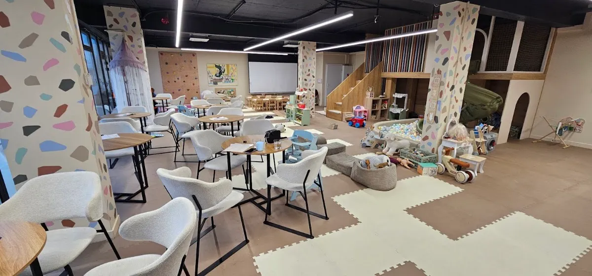 BookNoFees: Καφετέρια – Bunny Kids Cafe – Bratislava – Bunny Kids Cafe, φωτογραφία 1