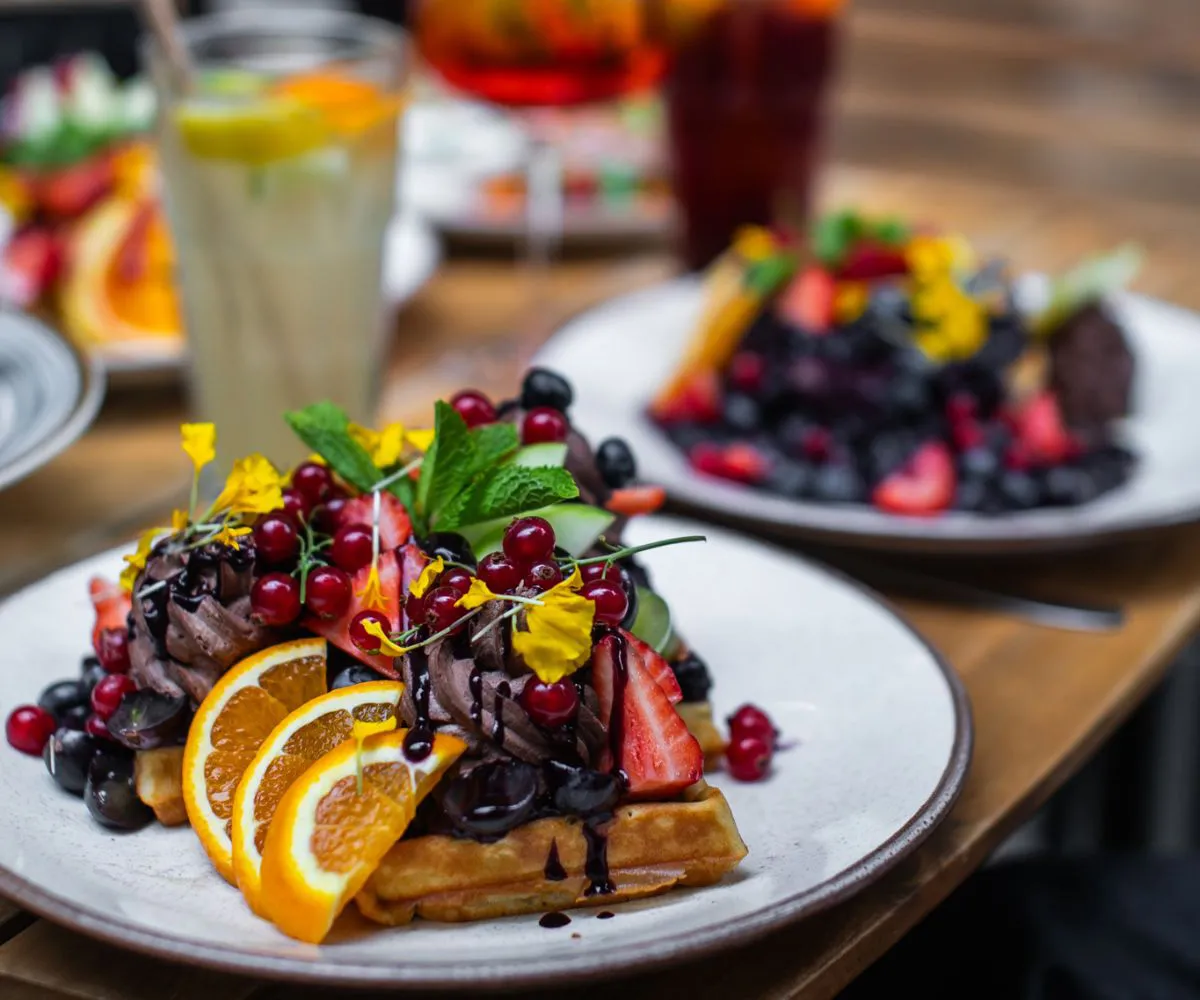 BookNoFees: Καφετέρια – Blueberry Brunch – Budapest – Brunch με μύρτιλα, φωτογραφία 1