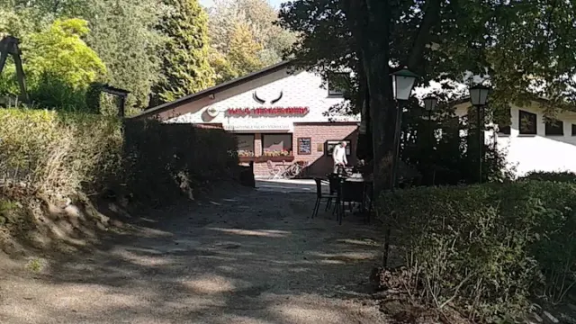 BookNoFees: Εστιατόριο – Haus Henkenberg – Bochum – Σπίτι Χένκενμπεργκ, φωτογραφία 3
