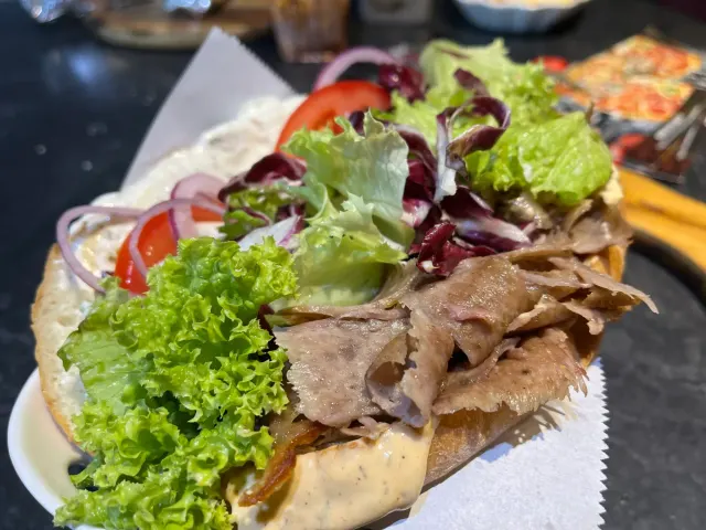 BookNoFees: Σνακ μπαρ – Pivaz Döner Pizza – Arnsberg-Neheim – Pivaz Ντονέρ Πίτσα, φωτογραφία 3