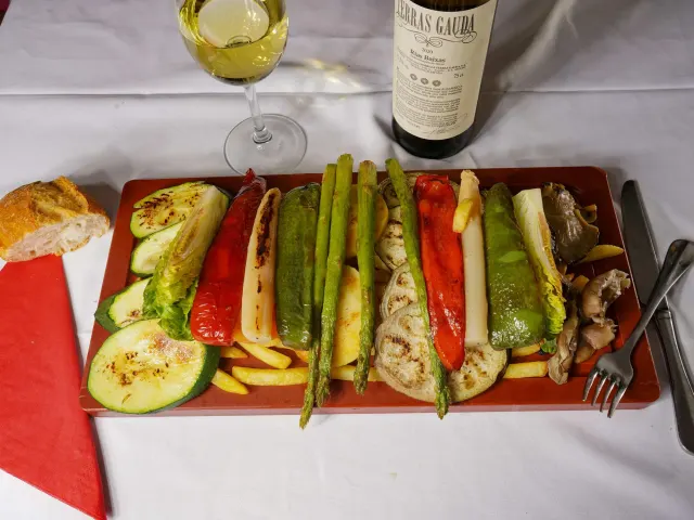 BookNoFees: Εστιατόριο – El Lacón – Madrid – Το Λάκων, φωτογραφία 2