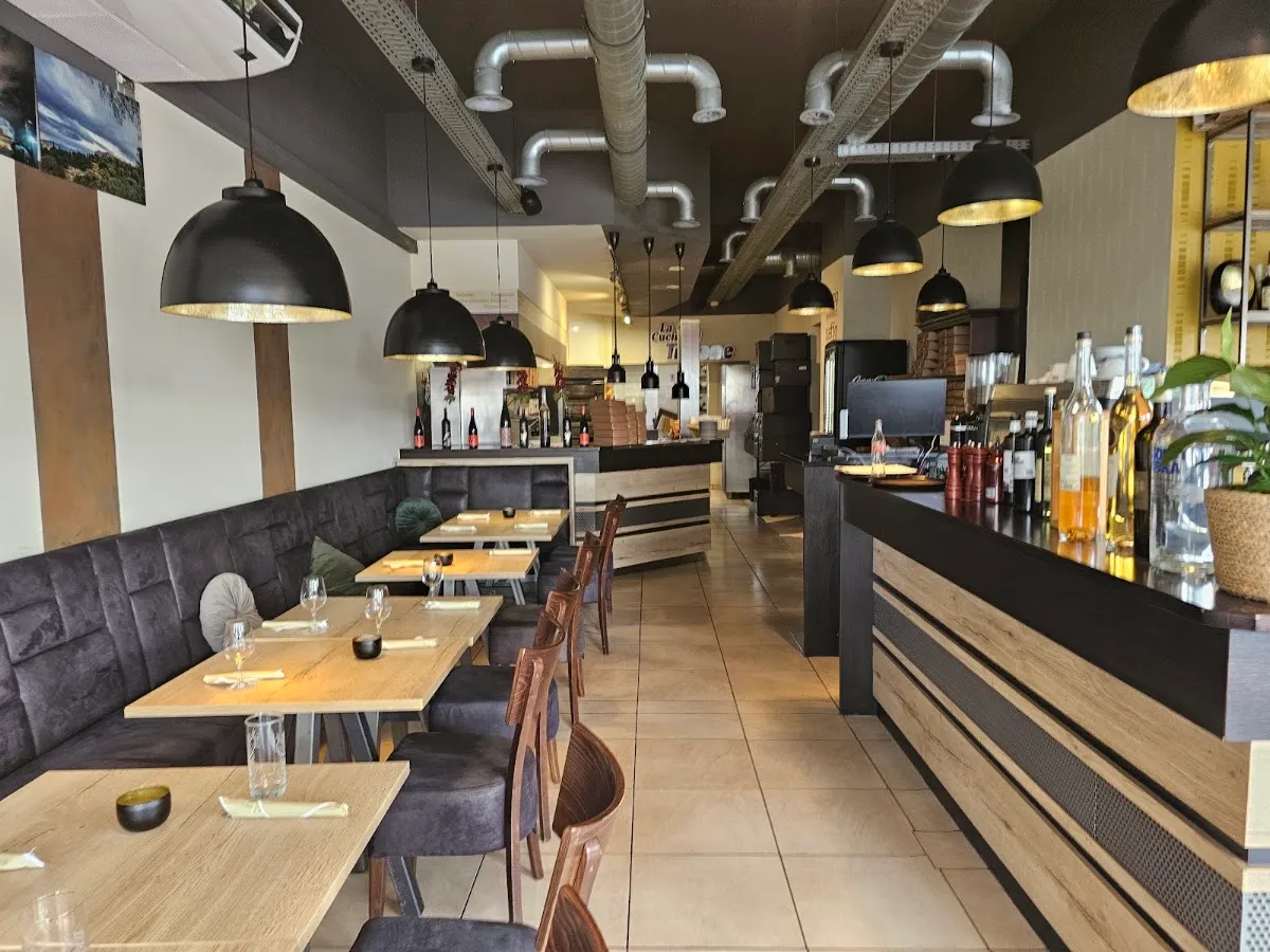 BookNoFees: Εστιατόριο – Olymp Restaurant – Kreuztal – Εστιατόριο Olymp, φωτογραφία 1