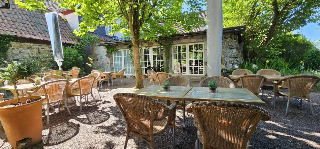 BookNoFees: Εστιατόριο – Altes Backhaus – Arnsberg – Παλιό φούρνο, φωτογραφία 1