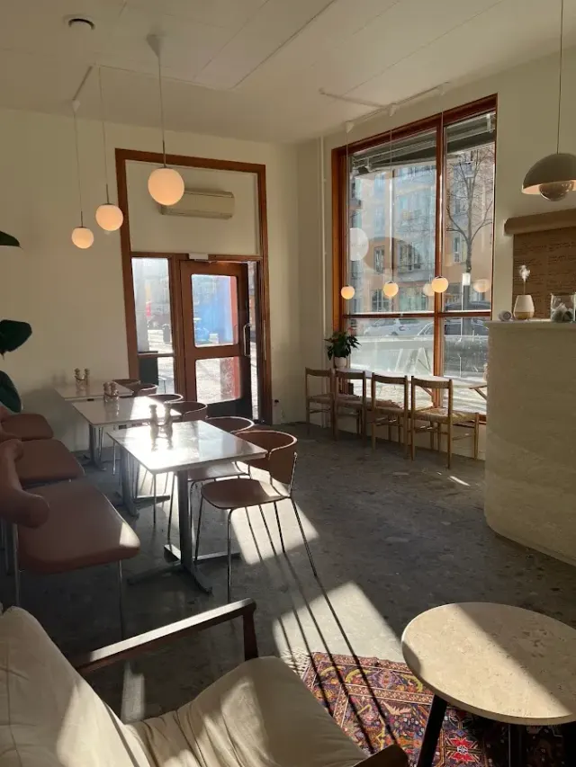 BookNoFees: Καφετέρια – Ari's Corner – Stockholm – Η Γωνιά της Άρι, φωτογραφία 2