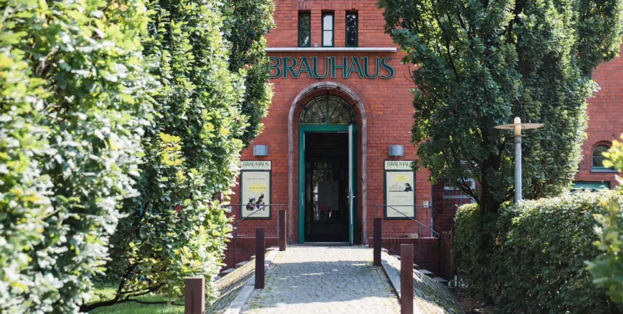 BookNoFees: Εστιατόριο – Brauhaus Spandau – Berlin – Ζυθοποιείο Spandau, φωτογραφία 1
