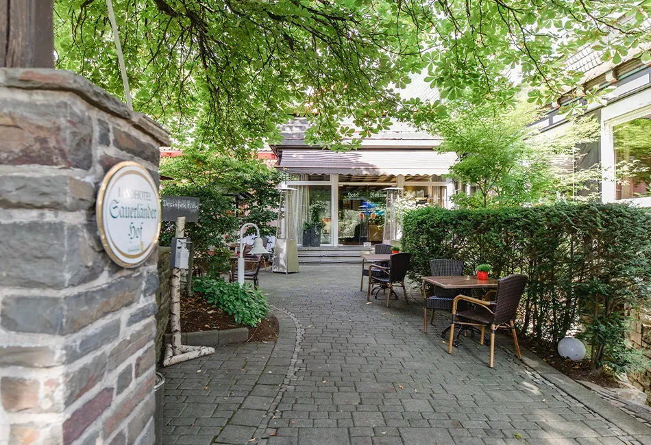 BookNoFees: Εστιατόριο – Landhotel Sauerländer Hof – Eslohe-Wenholthausen – Landhotel Sauerländer Hof, φωτογραφία 1