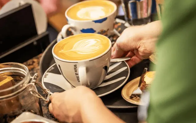 BookNoFees: Καφετέρια – Bagels & Beans – Amsterdam – Μπέιγκελς & Φασόλια, φωτογραφία 2