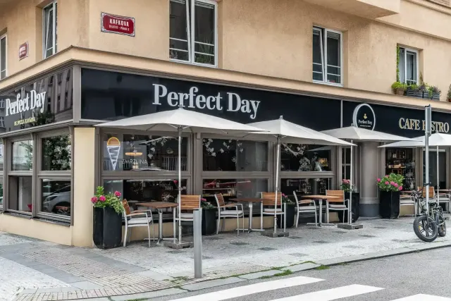 BookNoFees: Καφετέρια – Cafe Perfect Day – Prague – Cafe Perfect Day, φωτογραφία 2