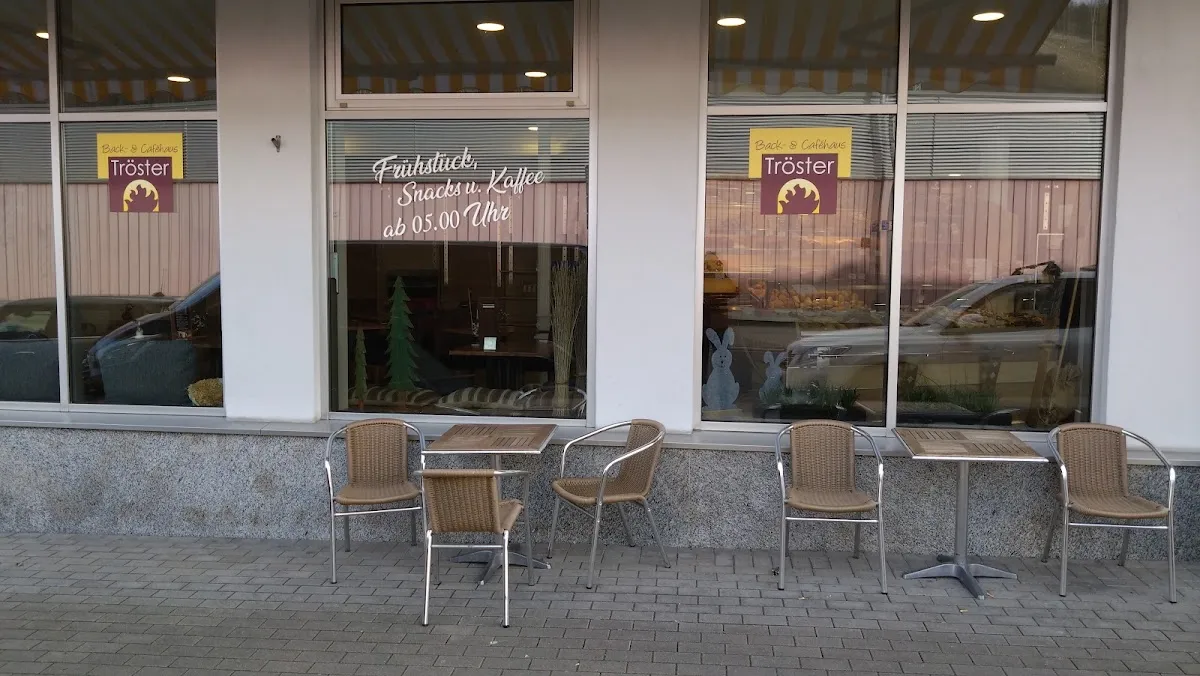 BookNoFees: Αρτοποιείο – Bäckerei Tröster – Finnentrop – Αρτοποιείο Tröster, φωτογραφία 1
