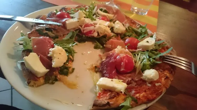 BookNoFees: Εστιατόριο – Restaurant & Pizzeria La Toscana – Erwitte – Εστιατόριο & Πιτσαρία La Toscana, φωτογραφία 3