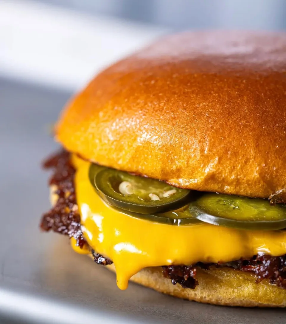 BookNoFees: Σνακ μπαρ – Burger Sziget – Budapest – Νησί των Μπέργκερ, φωτογραφία 1
