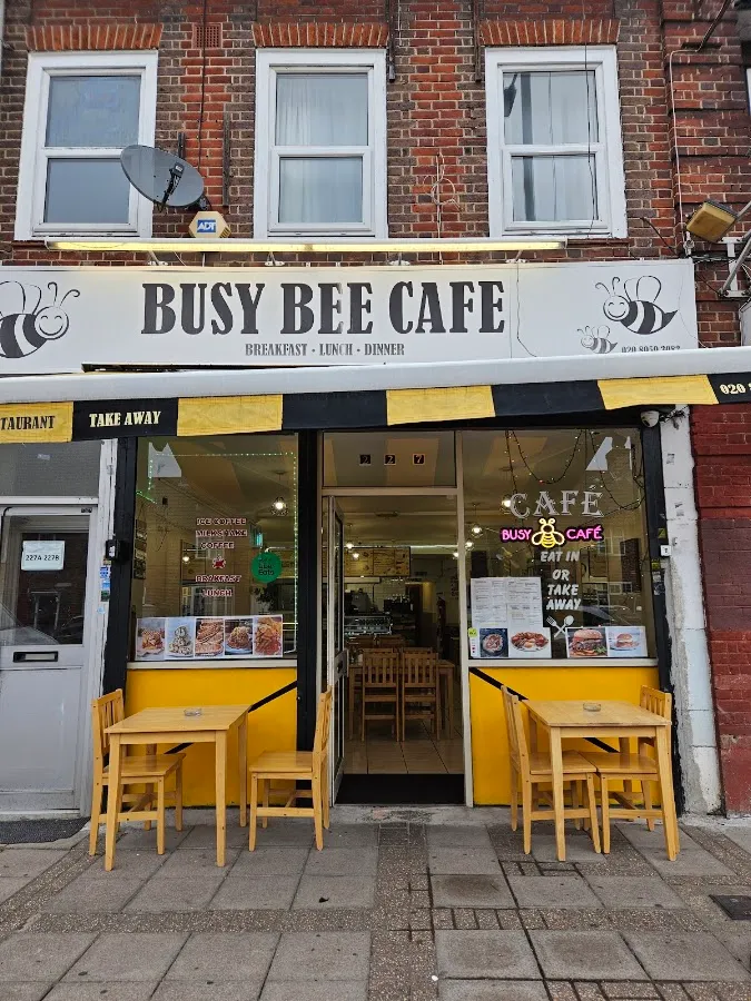 BookNoFees: Καφετέρια – Busy Beez Cafe – London – Busy Beez Cafe, φωτογραφία 1