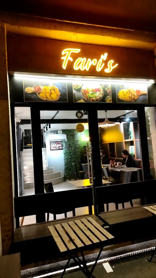 BookNoFees: Σνακ μπαρ – Fari's Delice – Ljubljana – Fari's Delice, φωτογραφία 3