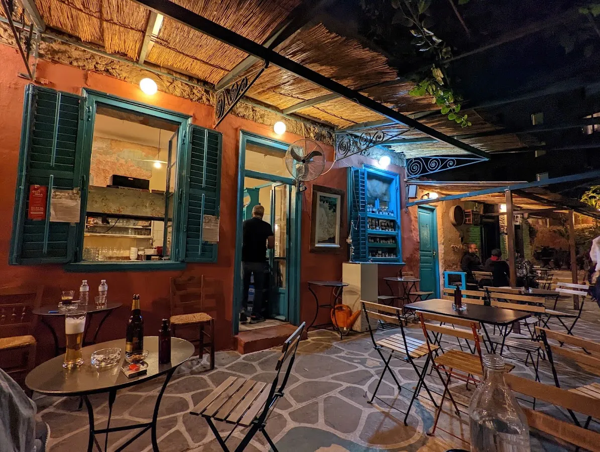 BookNoFees: Καφετέρια – Καφενείο Sabir – Athens – Καφενείο Sabir, φωτογραφία 1
