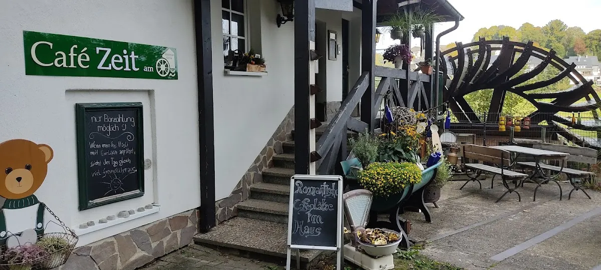 BookNoFees: Εστιατόριο – Café Zeit am Wasserrad – Schmallenberg – Καφετέρια «Zeit am Wasserrad», φωτογραφία 1