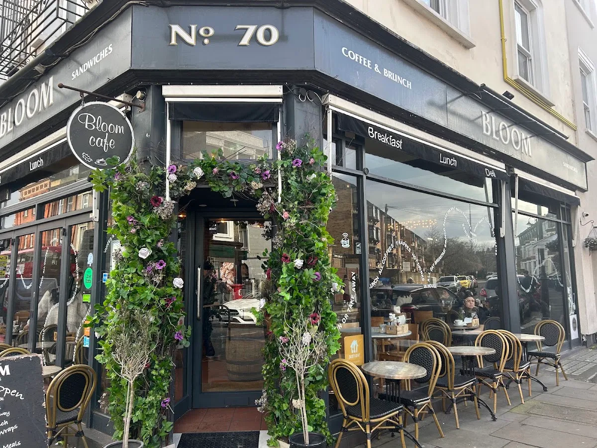 BookNoFees: Καφετέρια – Bloom – London – Άνθιση, φωτογραφία 1