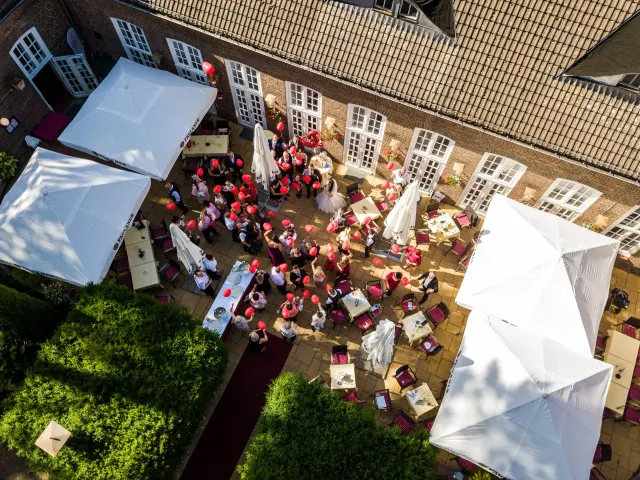 BookNoFees: Εστιατόριο – Landhaus Hubertus – Berlin – Εξοχική κατοικία Hubertus, φωτογραφία 3