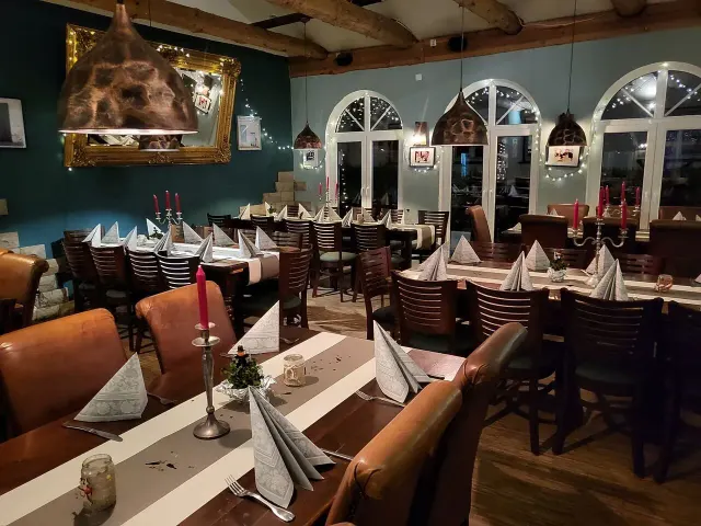 BookNoFees: Εστιατόριο – Eatalia – Möhnesee-Günne – Eatalia, φωτογραφία 2