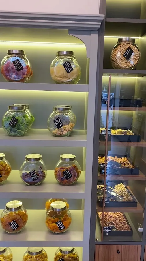 BookNoFees: Καφετέρια – Cashew | Nuts, Chocolate, Coffee – Athens – Κάσιους | Ξηροί καρποί, σοκολάτα, καφές, φωτογραφία 3