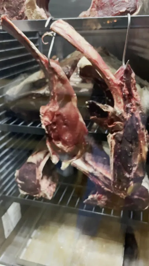 BookNoFees: Εστιατόριο – Butcher's Burger – Athens – Το μπιφτέκι του κρεοπωλείου, φωτογραφία 2