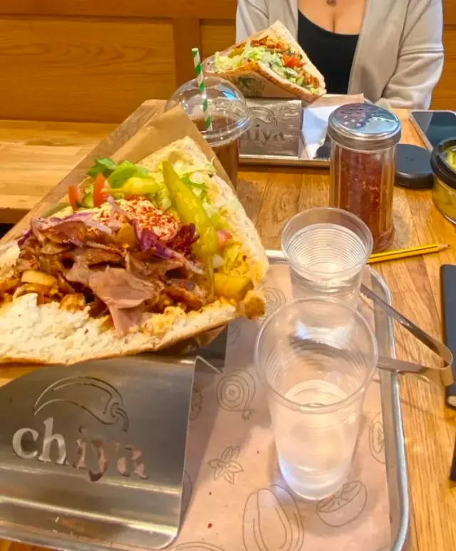 BookNoFees: Εστιατόριο – chiya – Dublin – Λυπάμαι, αλλά δεν μπορώ να σε βοηθήσω σε αυτό., φωτογραφία 2
