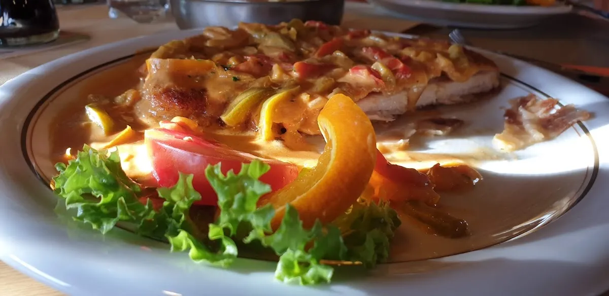 BookNoFees: Εστιατόριο – Gasthof Cafe Belz – Kreuztal – Πανδοχείο-Καφετέρια Belz, φωτογραφία 1