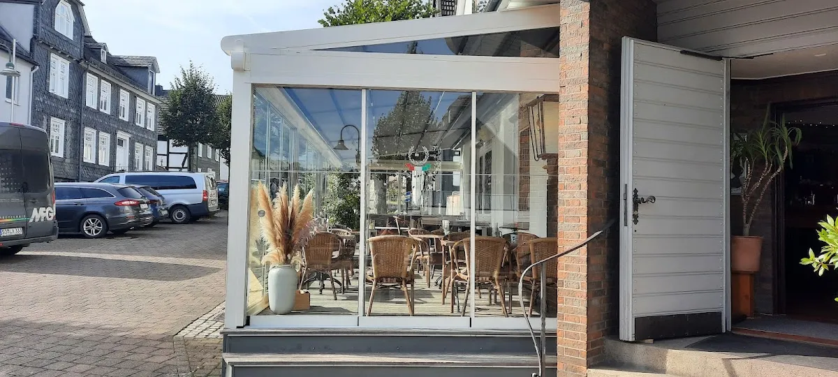 BookNoFees: Εστιατόριο – Pizzeria Da Arturo – Warstein – Πιτσαρία Da Arturo, φωτογραφία 1