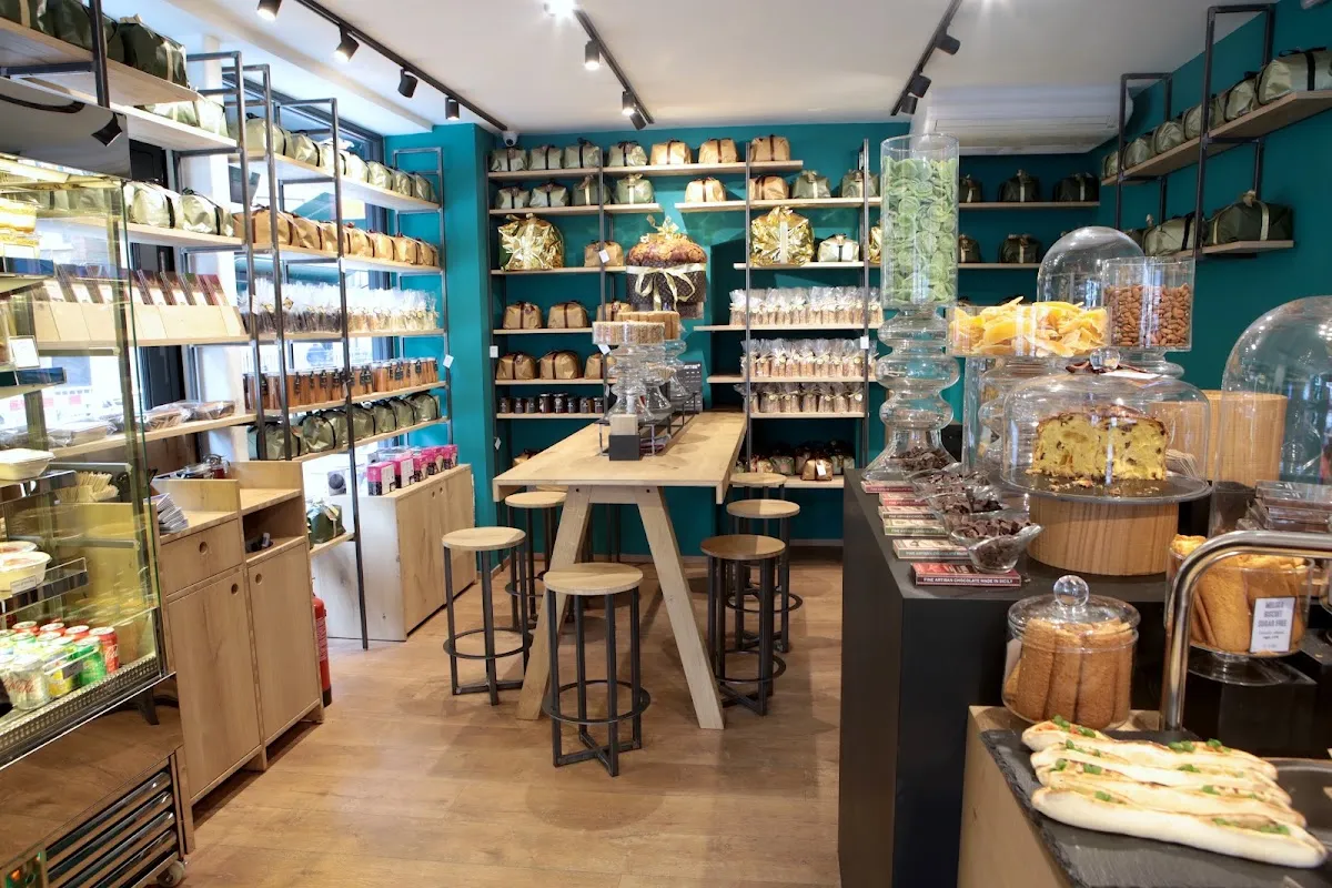 BookNoFees: Καφετέρια – Arro Coffee - The Temple of Coffee – London – Arro Coffee - Ο Ναός του Καφέ, φωτογραφία 1