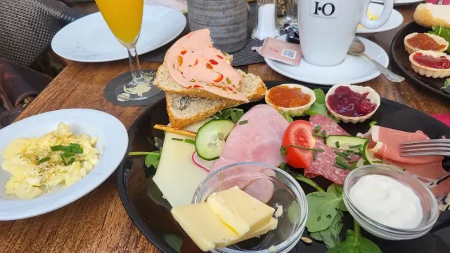 BookNoFees: Εστιατόριο – Cafe Adele – Hattingen – Cafe Adele, φωτογραφία 2