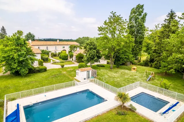 BookNoFees: Ολόκληρη η Casa Particular – Ronsenac