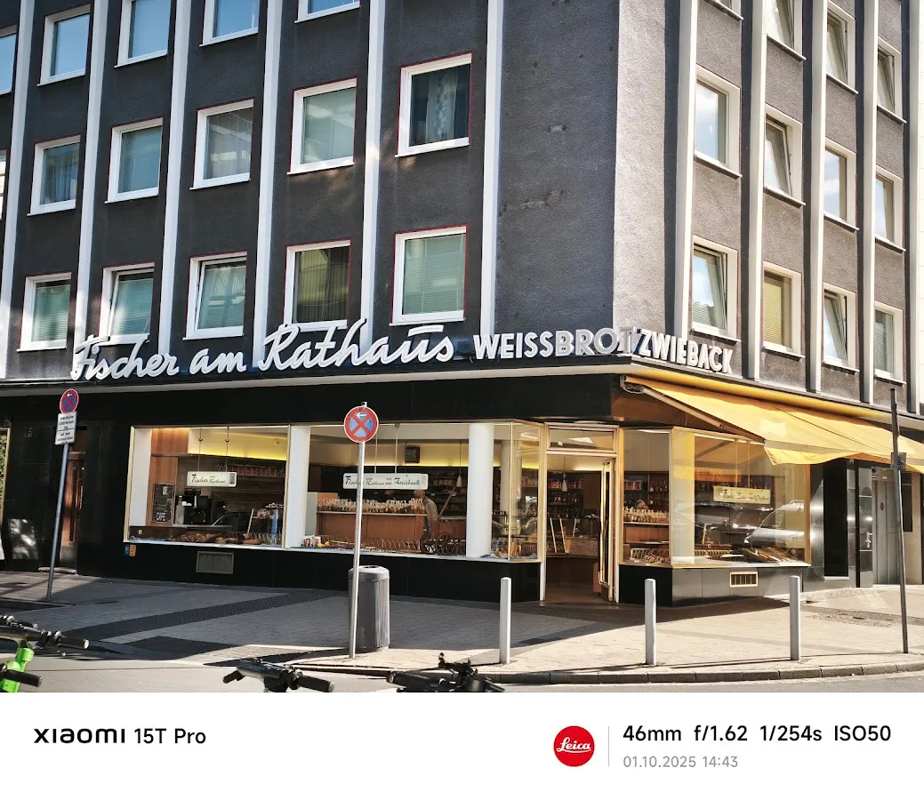 BookNoFees: Εστιατόριο – Bäckerei Fischer am Rathaus – Dortmund – Αρτοποιείο Fischer δίπλα στο Δημαρχείο, φωτογραφία 1