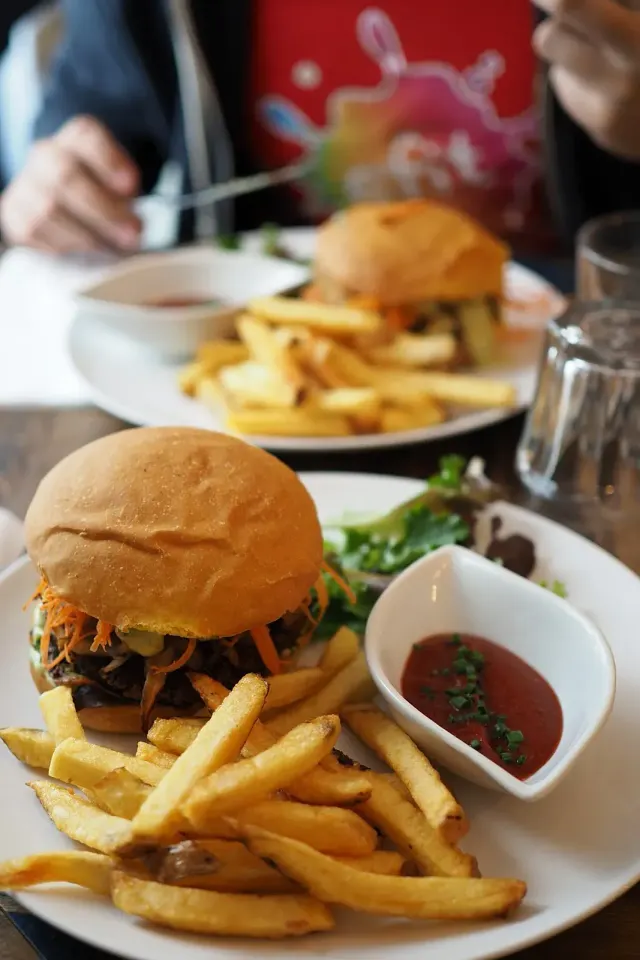 BookNoFees: Σνακ μπαρ – Testa Rossa Pizzeria & Dönerhaus – Meschede – Testa Rossa Πιτσαρία & Ντόνερ, φωτογραφία 3