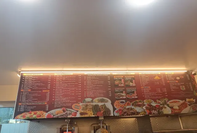 BookNoFees: Σνακ μπαρ – Umut Grill – Holzwickede – Umut Grill, φωτογραφία 2